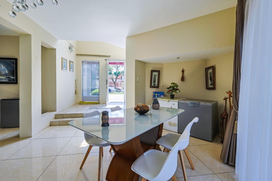 4 Bedroom Property for Sale in Silver Lakes Gauteng