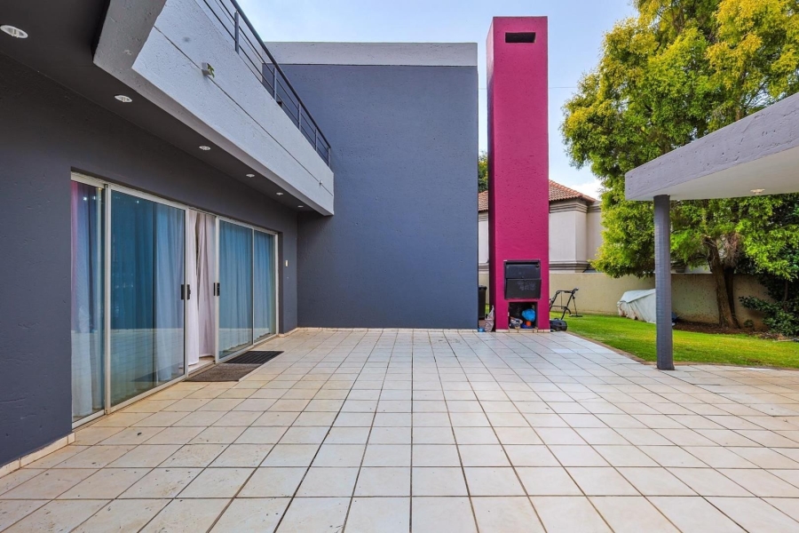 4 Bedroom Property for Sale in Silver Lakes Gauteng