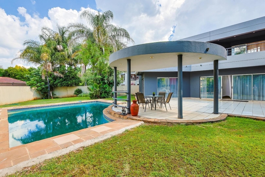 4 Bedroom Property for Sale in Silver Lakes Gauteng