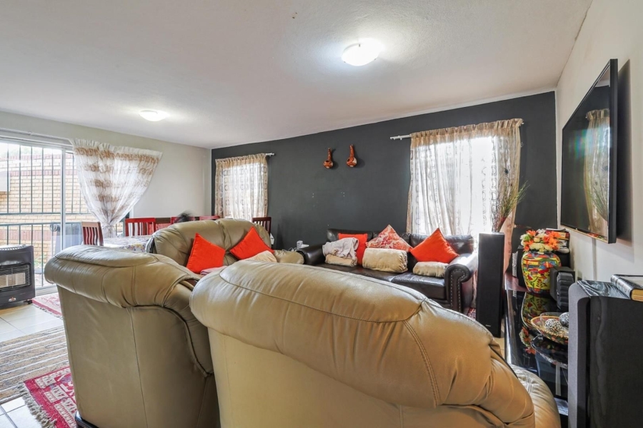 2 Bedroom Property for Sale in Equestria Gauteng