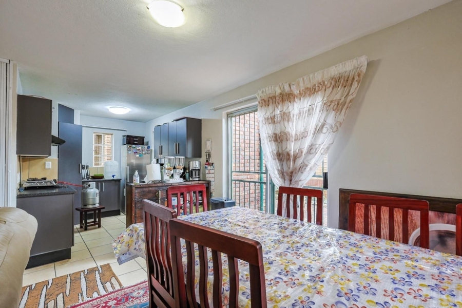 2 Bedroom Property for Sale in Equestria Gauteng