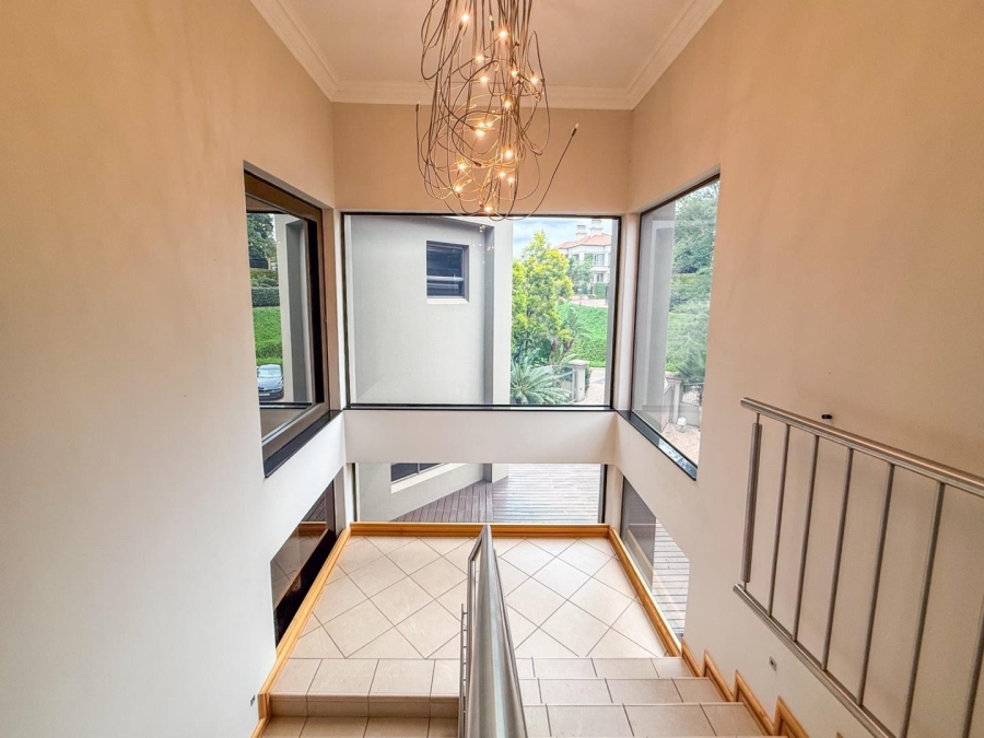 6 Bedroom Property for Sale in Woodhill Estate Gauteng