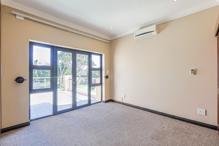 5 Bedroom Property for Sale in Willow Acres Gauteng