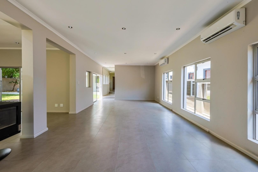 4 Bedroom Property for Sale in Willow Acres Gauteng