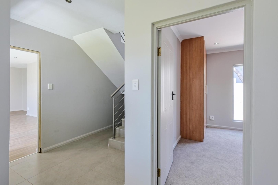 4 Bedroom Property for Sale in Willow Acres Gauteng