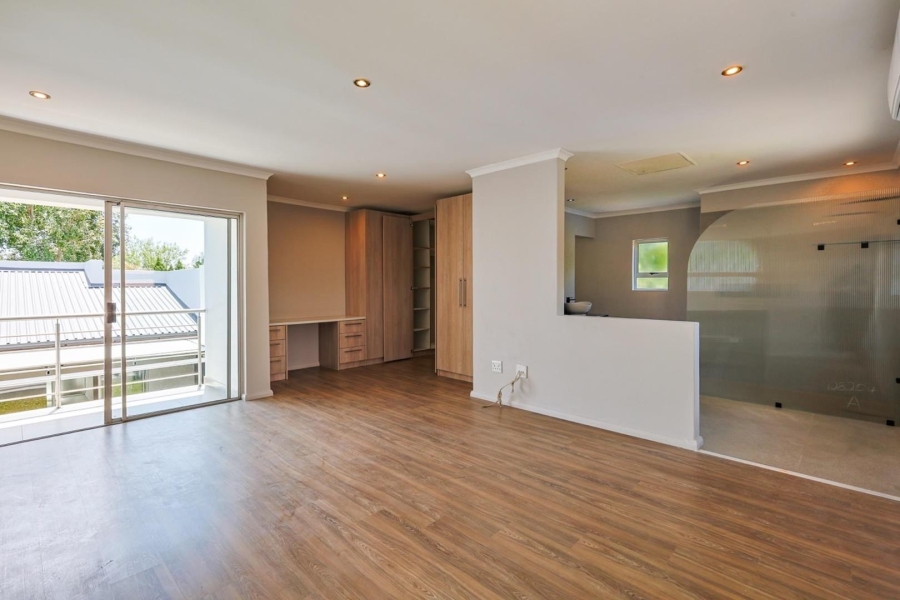 4 Bedroom Property for Sale in Willow Acres Gauteng