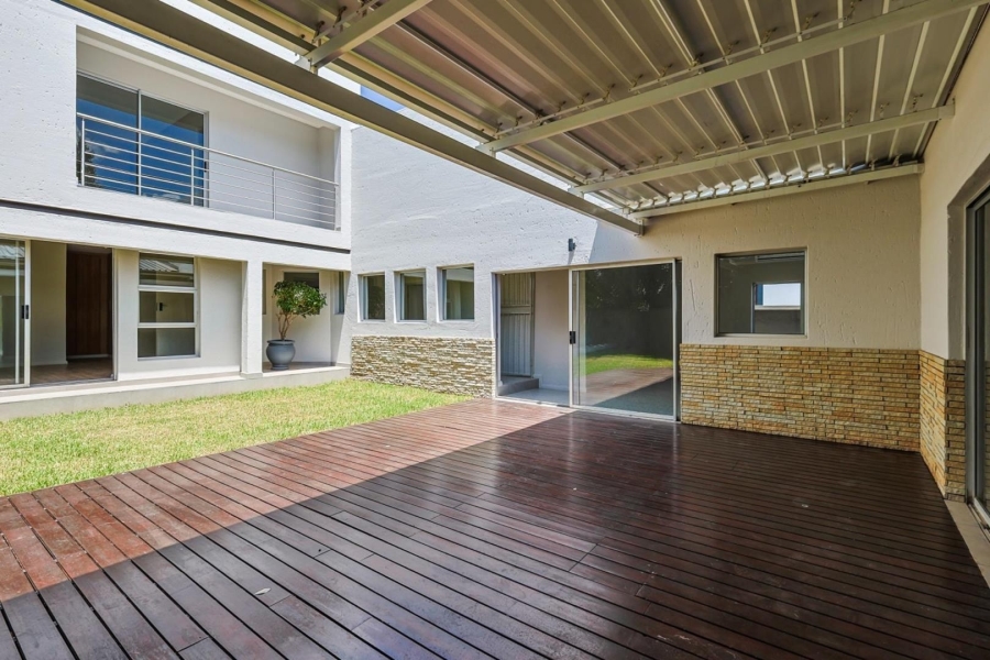 4 Bedroom Property for Sale in Willow Acres Gauteng