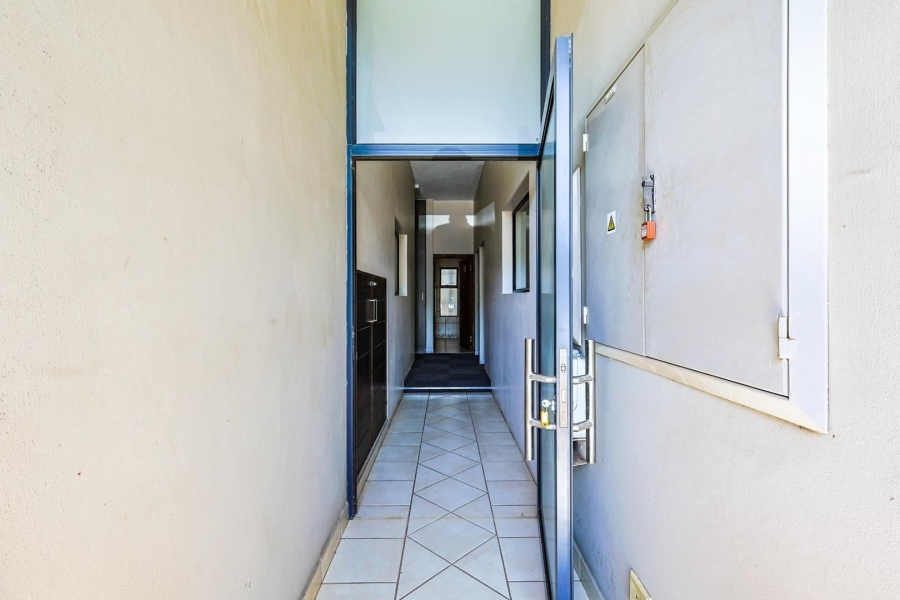 Commercial Property for Sale in Paradiso Gauteng