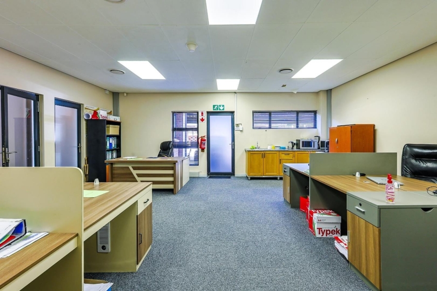 Commercial Property for Sale in Paradiso Gauteng