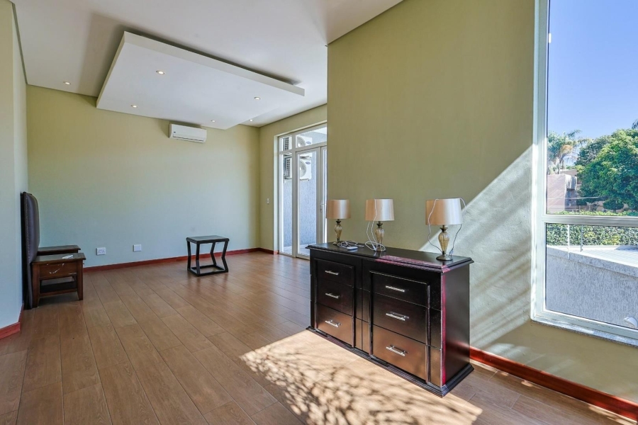 To Let 6 Bedroom Property for Rent in Waterkloof Ridge Gauteng