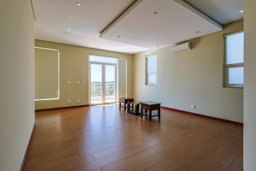 To Let 6 Bedroom Property for Rent in Waterkloof Ridge Gauteng