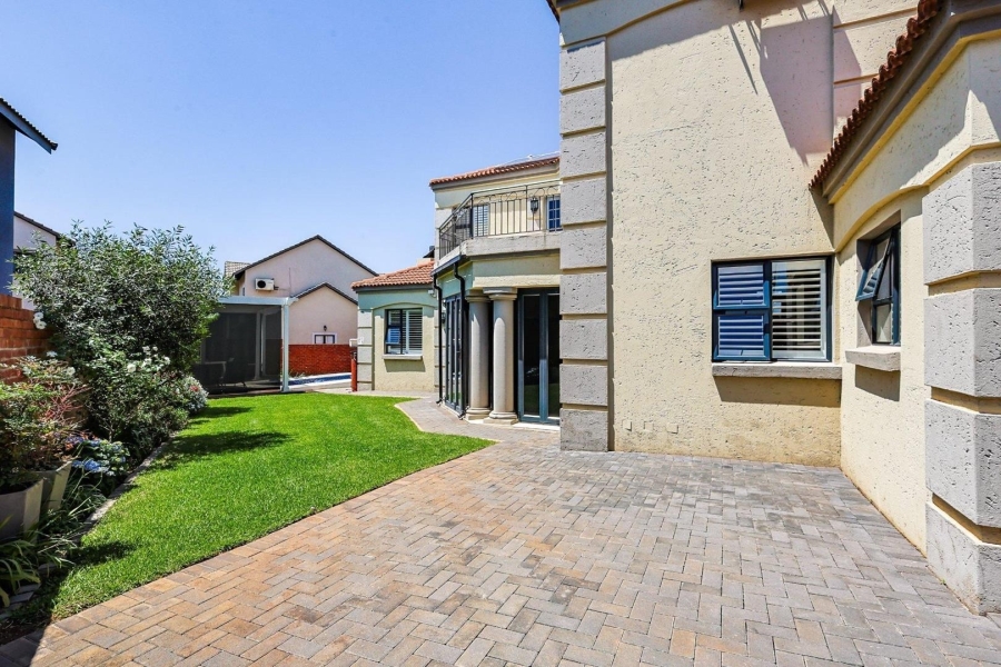 4 Bedroom Property for Sale in Olympus AH Gauteng