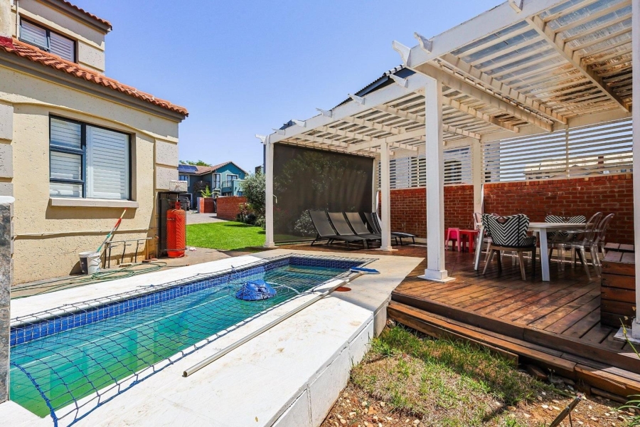 4 Bedroom Property for Sale in Olympus AH Gauteng