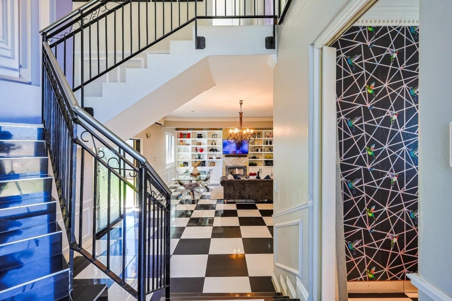 4 Bedroom Property for Sale in Olympus AH Gauteng