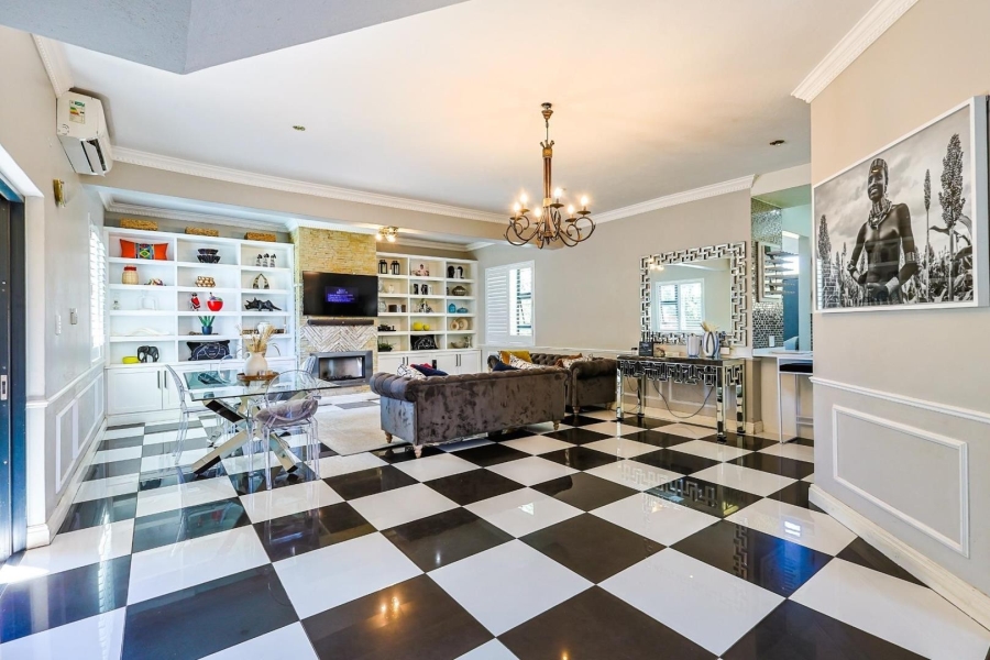 4 Bedroom Property for Sale in Olympus AH Gauteng