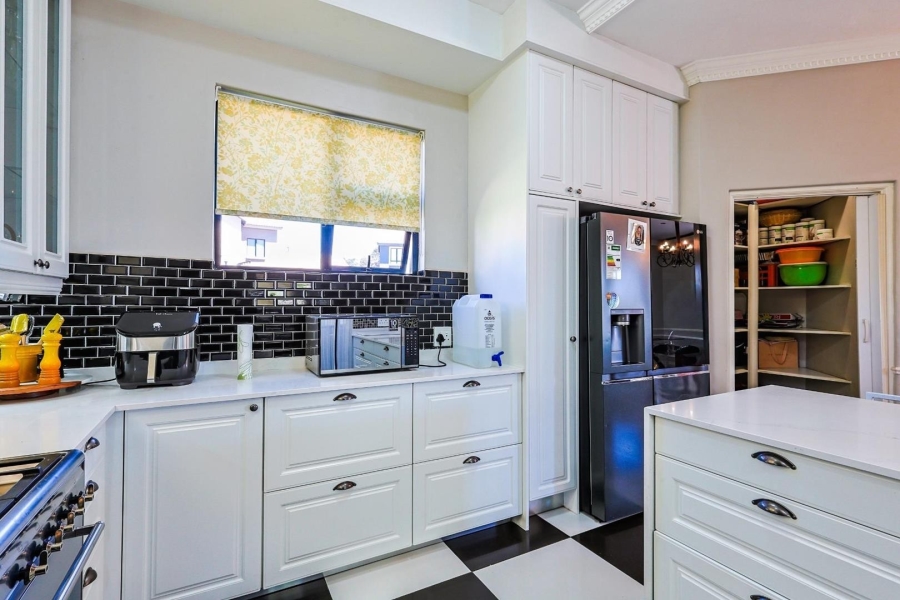 4 Bedroom Property for Sale in Olympus AH Gauteng