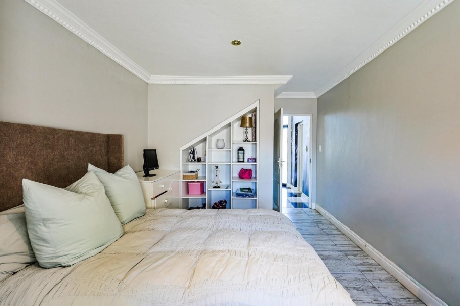 4 Bedroom Property for Sale in Olympus AH Gauteng