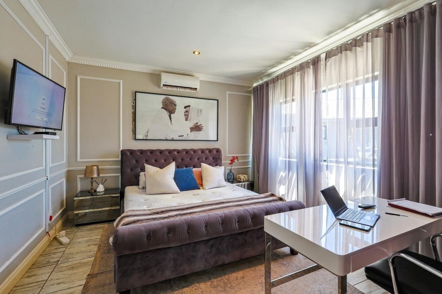 4 Bedroom Property for Sale in Olympus AH Gauteng