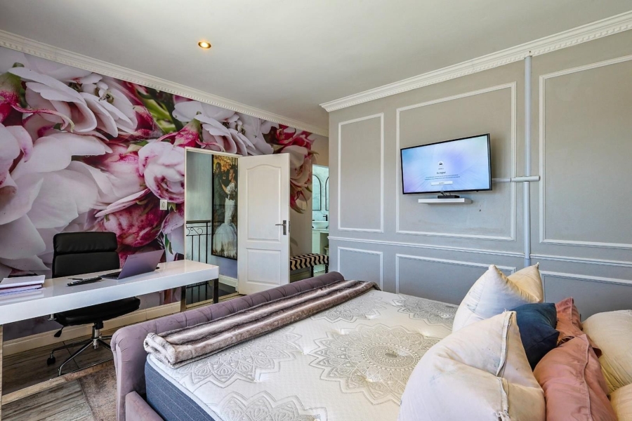 4 Bedroom Property for Sale in Olympus AH Gauteng