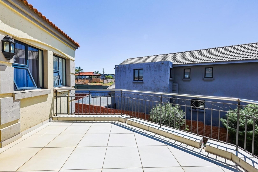 4 Bedroom Property for Sale in Olympus AH Gauteng