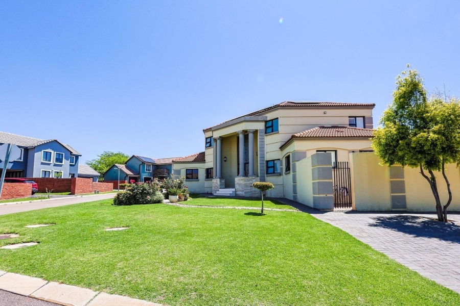 4 Bedroom Property for Sale in Olympus AH Gauteng