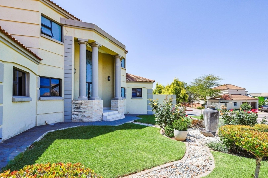 4 Bedroom Property for Sale in Olympus AH Gauteng