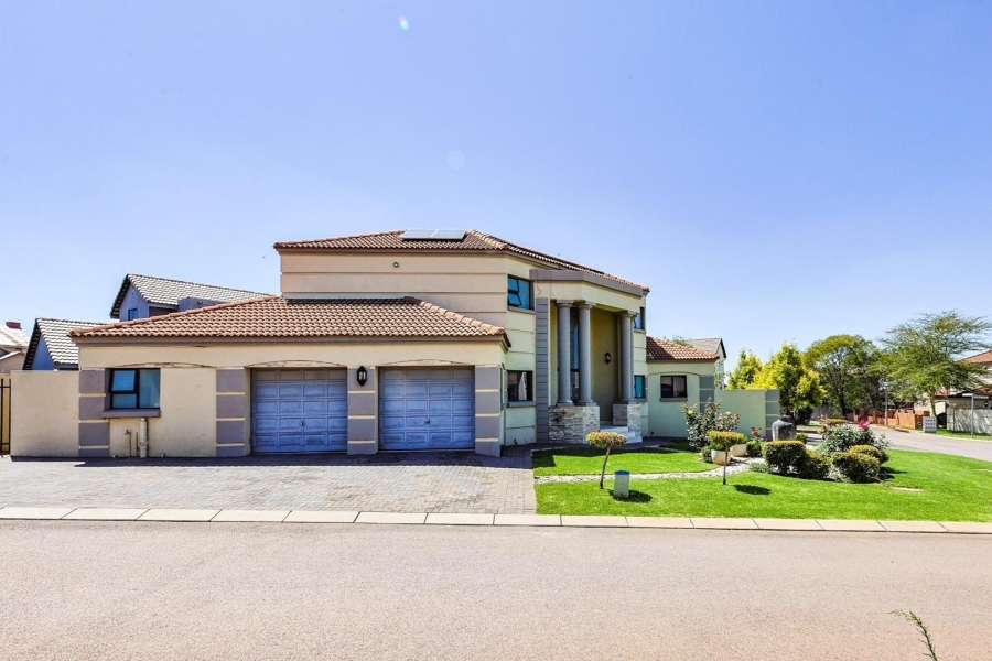 4 Bedroom Property for Sale in Olympus AH Gauteng