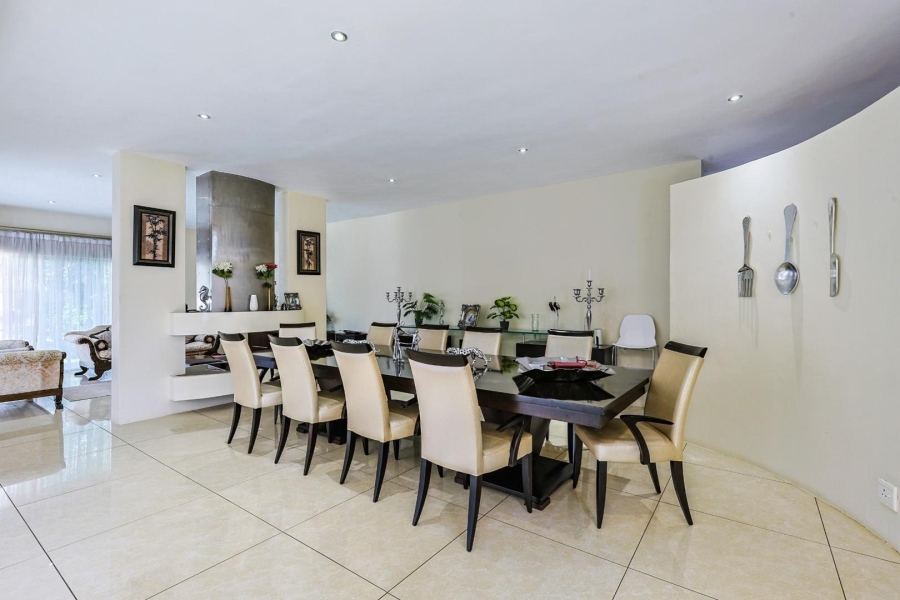 To Let 4 Bedroom Property for Rent in Silver Lakes Gauteng