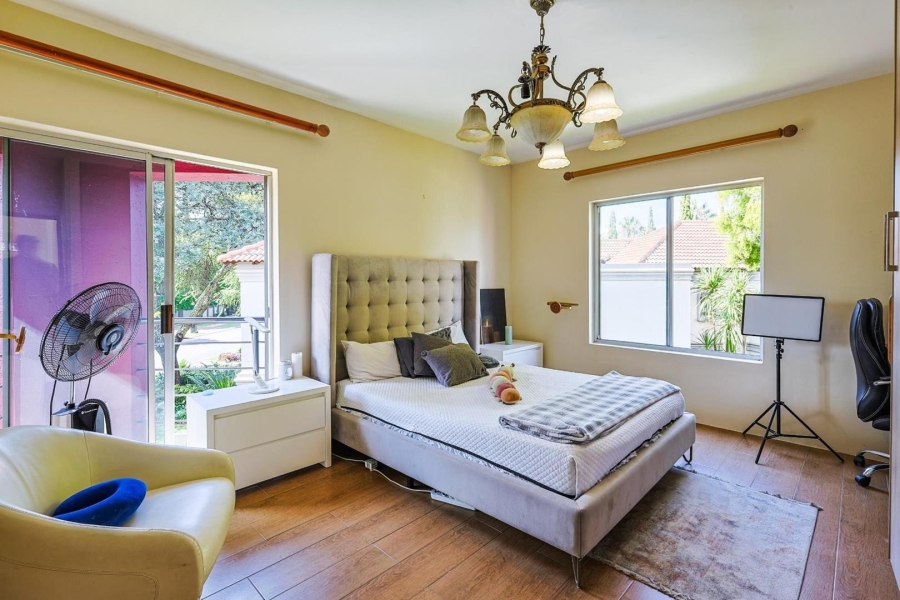 To Let 4 Bedroom Property for Rent in Silver Lakes Gauteng