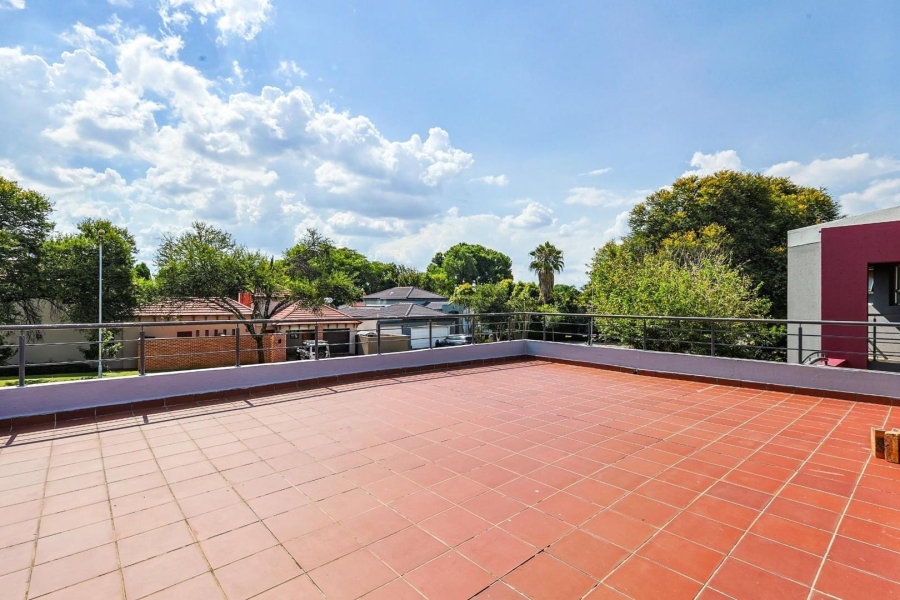 To Let 4 Bedroom Property for Rent in Silver Lakes Gauteng