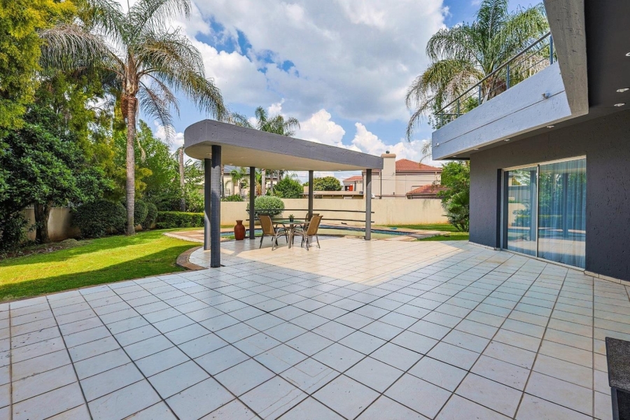 To Let 4 Bedroom Property for Rent in Silver Lakes Gauteng