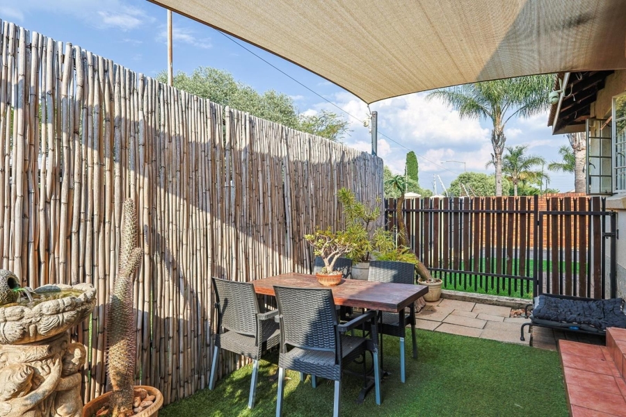 4 Bedroom Property for Sale in Erasmuskloof Gauteng