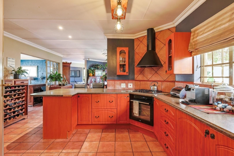 4 Bedroom Property for Sale in Erasmuskloof Gauteng