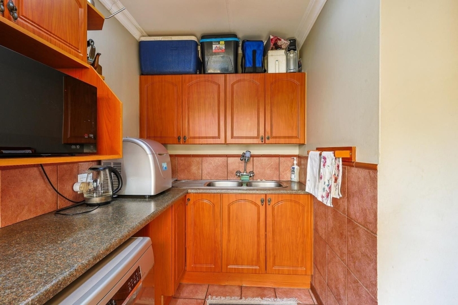 4 Bedroom Property for Sale in Erasmuskloof Gauteng