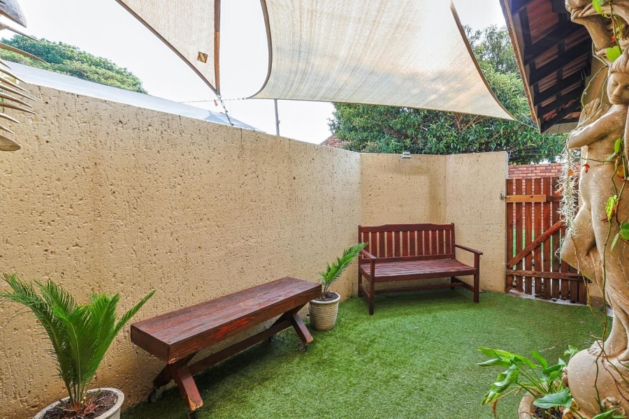 4 Bedroom Property for Sale in Erasmuskloof Gauteng