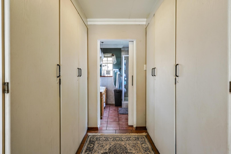 4 Bedroom Property for Sale in Erasmuskloof Gauteng