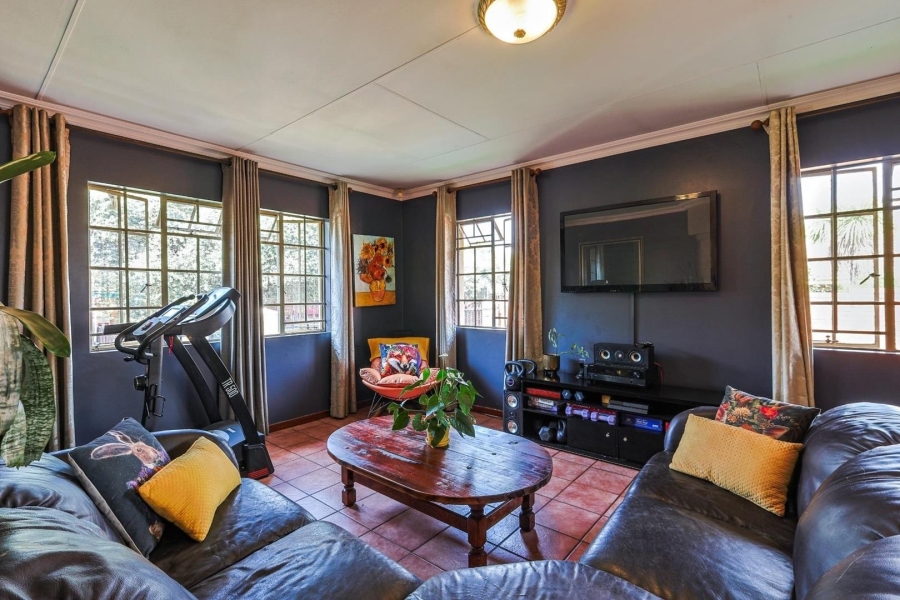 4 Bedroom Property for Sale in Erasmuskloof Gauteng