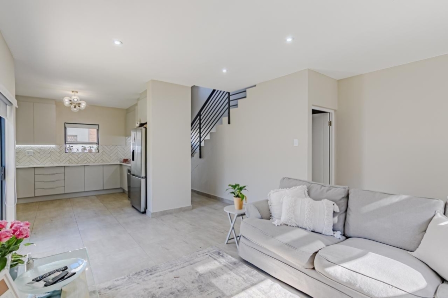 3 Bedroom Property for Sale in Olympus AH Gauteng