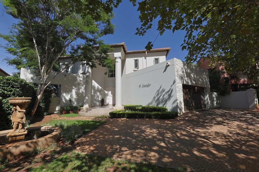 4 Bedroom Property for Sale in Boardwalk Manor Gauteng