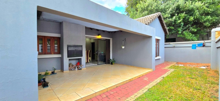 4 Bedroom Property for Sale in Olympus AH Gauteng