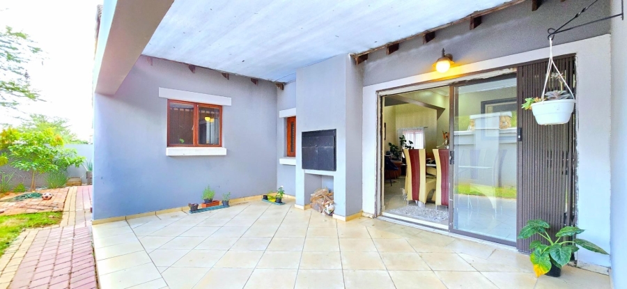 4 Bedroom Property for Sale in Olympus AH Gauteng