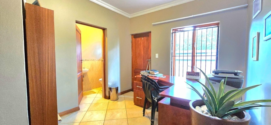 4 Bedroom Property for Sale in Olympus AH Gauteng
