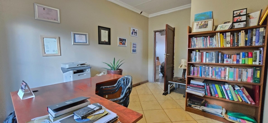 4 Bedroom Property for Sale in Olympus AH Gauteng