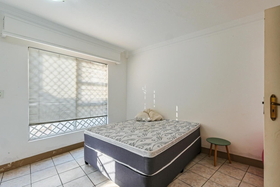 5 Bedroom Property for Sale in Waterkloof Ridge Gauteng