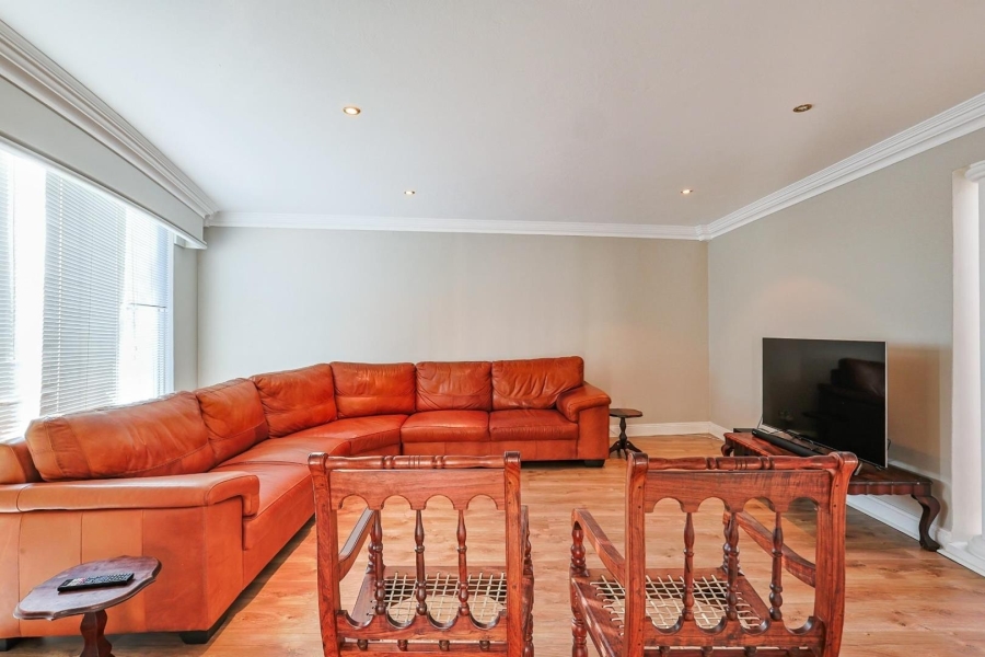 5 Bedroom Property for Sale in Waterkloof Ridge Gauteng