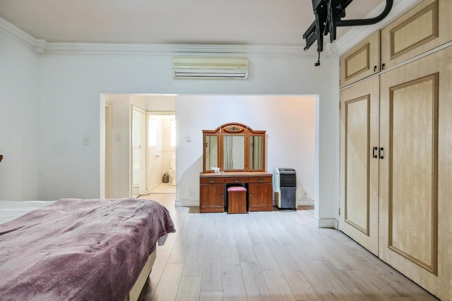 5 Bedroom Property for Sale in Waterkloof Ridge Gauteng