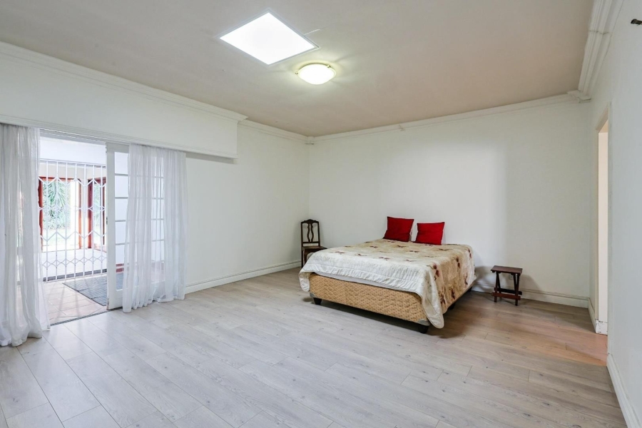 5 Bedroom Property for Sale in Waterkloof Ridge Gauteng