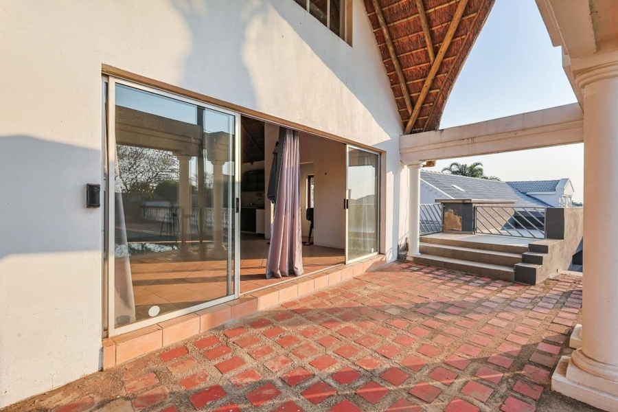5 Bedroom Property for Sale in Waterkloof Ridge Gauteng