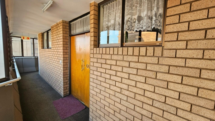 2 Bedroom Property for Sale in Pretoria Central Gauteng