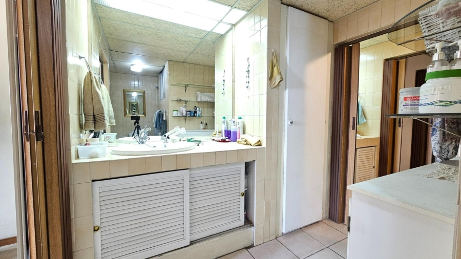 2 Bedroom Property for Sale in Pretoria Central Gauteng